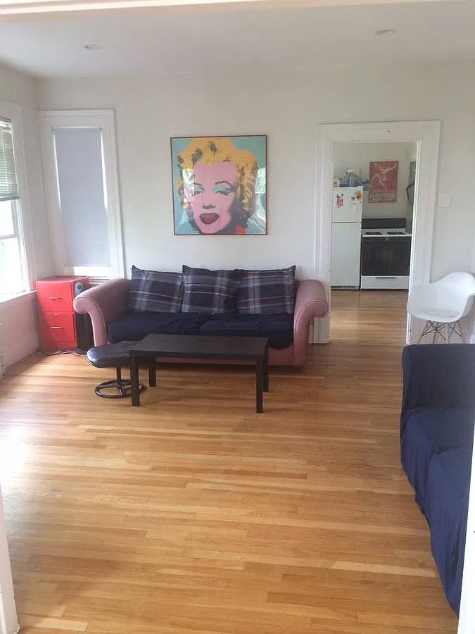 4 bed, 2000 sqft, $800 — Photo 3