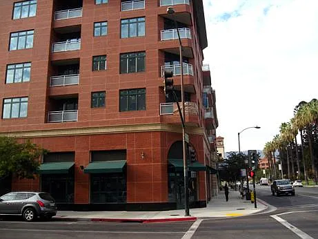 125 N Raymond Ave #409 — Photo 1