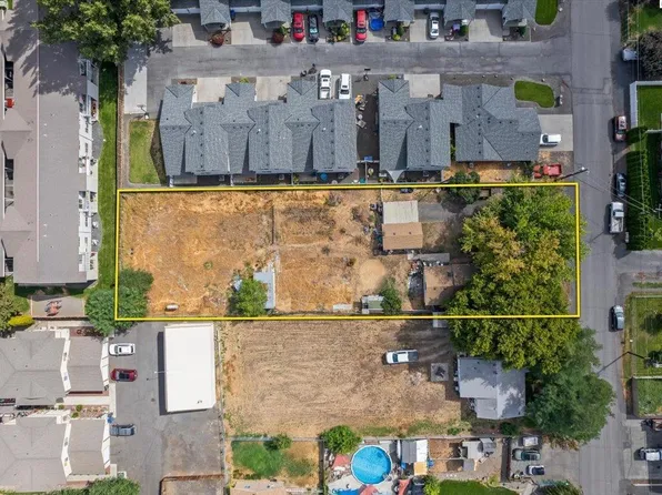 401 W Riverview Ave, Selah, WA 98942