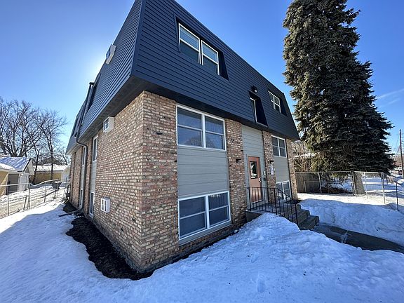 2nd image of 1615 26th Ave N APT 3