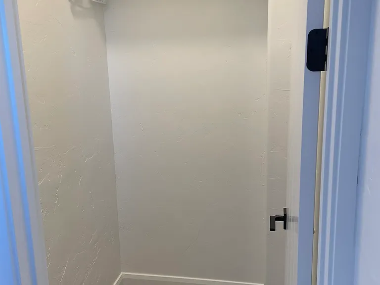 3212 S 4900 W — Photo 22