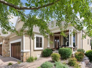 25 Riley Rdg, Chanhassen, MN 55317