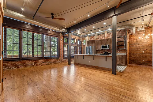 1128 N Grant St #101 Photo 1