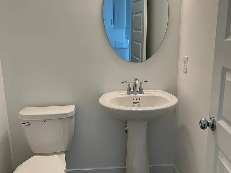 13733 Gatsby Dr #403 — Photo 5