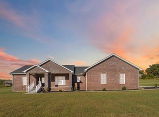 776 Fawn Valley Rd, Corbin, KY 40701