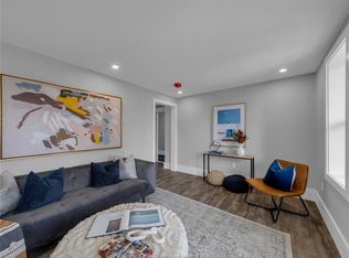 1766 University Ave W #10, Windsor, ON N9B 1C4