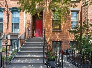 262 1st St, Jersey City, NJ 07302