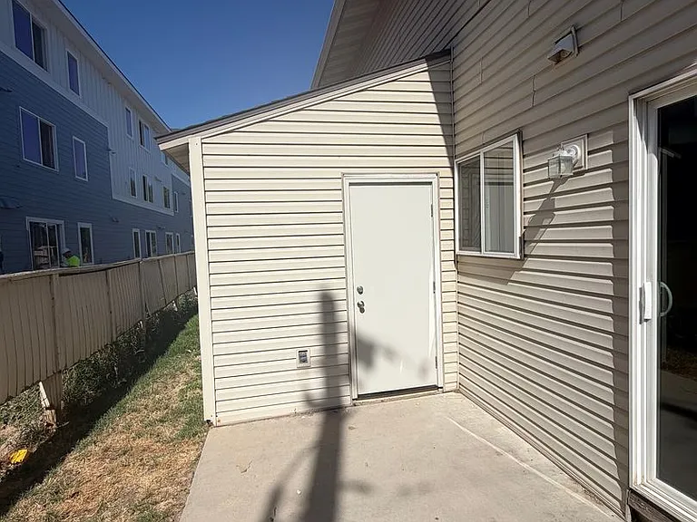 1228 S Juniper St — Photo 22
