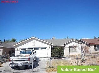 1417 Burlington Ct, Rosamond, CA
