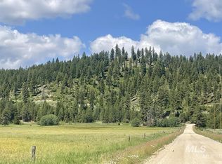 Gray Ln, Cascade, ID 83611