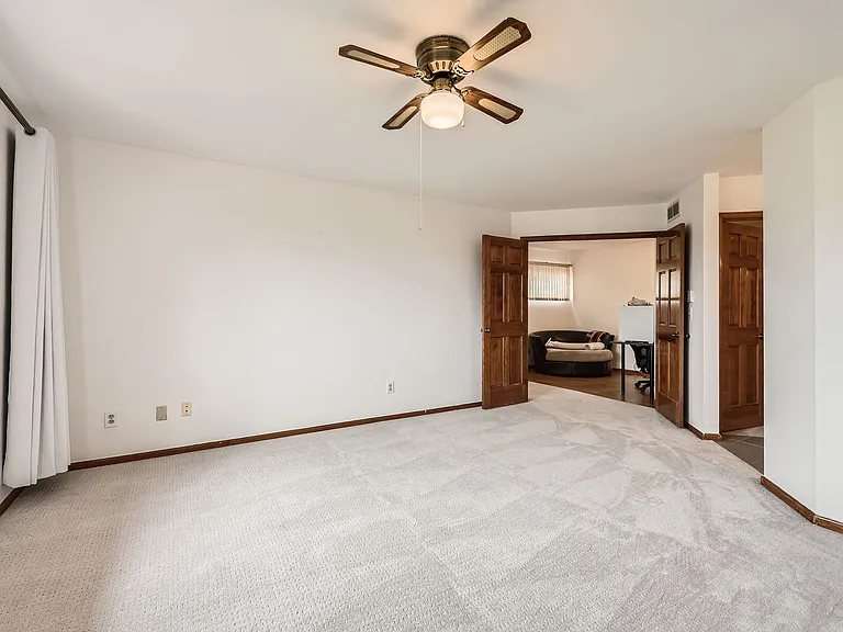 16021 Deer Ridge Dr #B — Photo 17