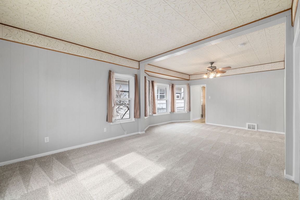 next background image