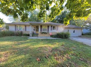 201 W Catalpa St, Girard, KS 66743