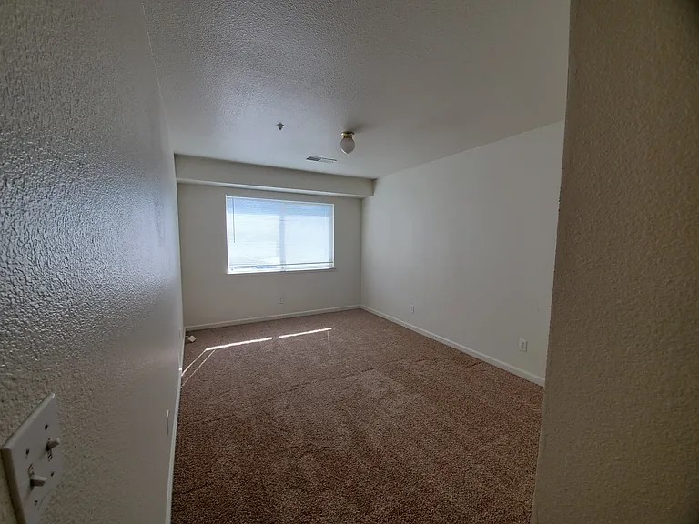 2255 Chestnut St #9 — Photo 6