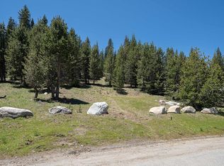 1015 Serene Rd, Soda Springs, CA 95728