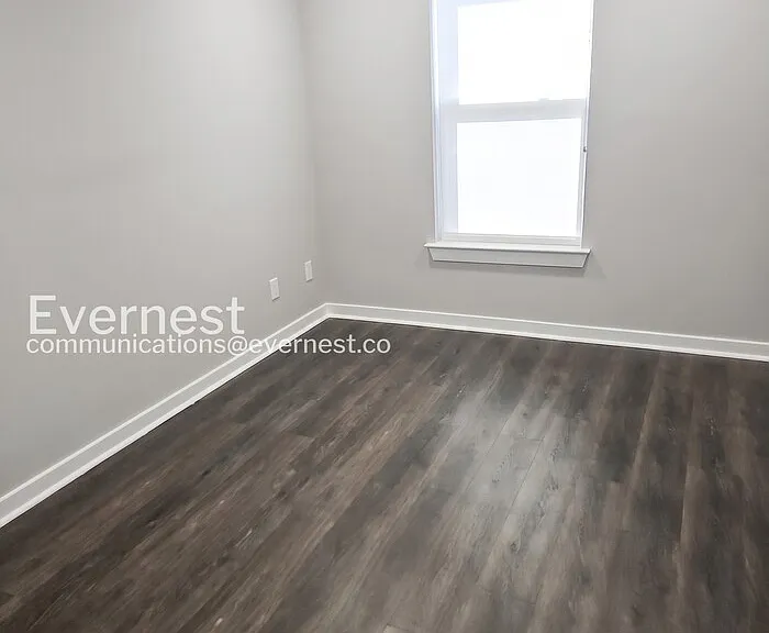302 Jeffries Way — Photo 15