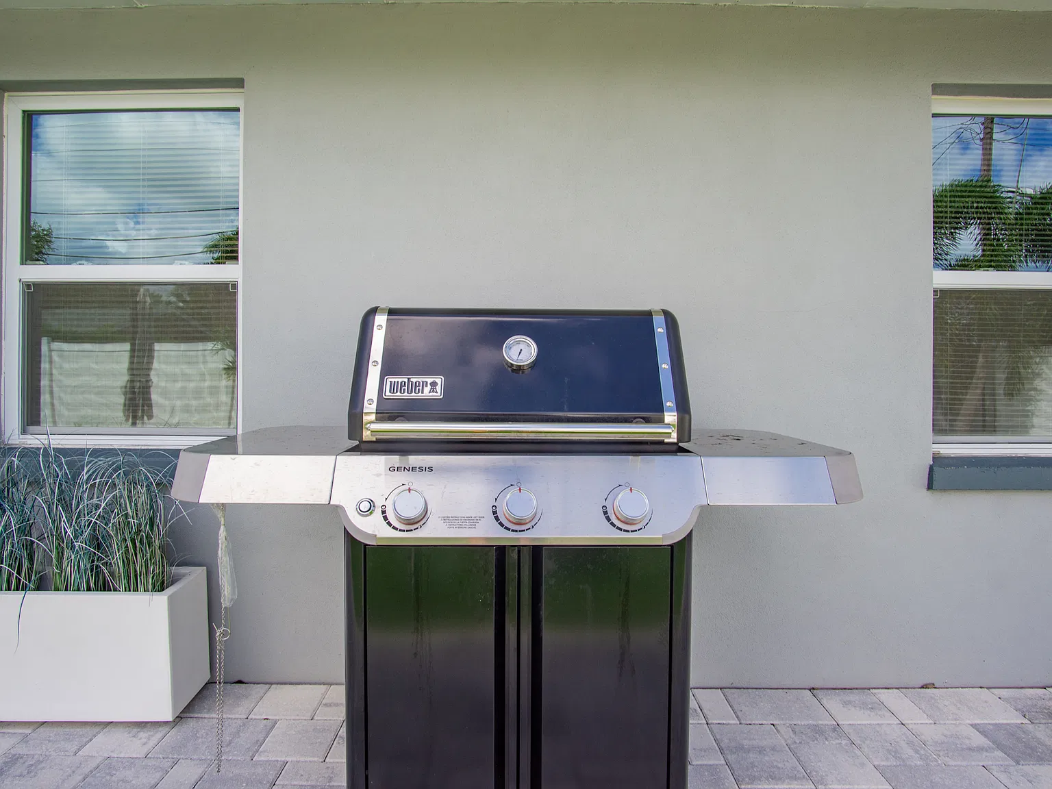 2 bed, 1555 sqft, $4,500 — Photo 2