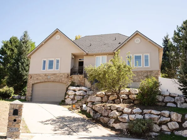 5042 S Viking Dr, South Ogden, UT 84403