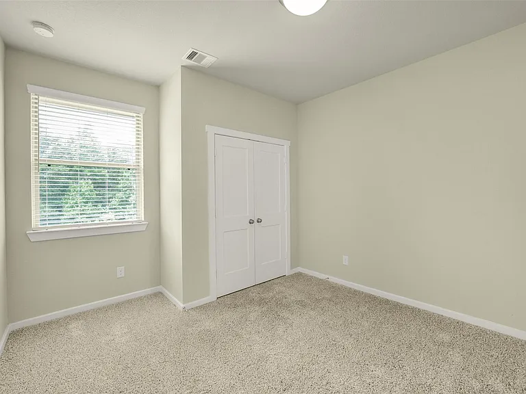 323 N Spotted Fern Dr — Photo 26