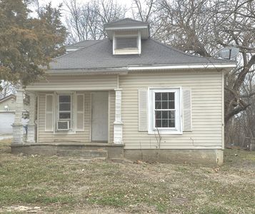 214 Boisseau St Street, Greenfield, MO, 65661