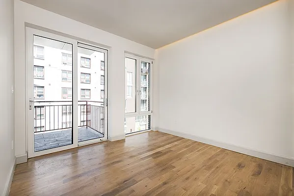 Rented by Bold New York | media 11