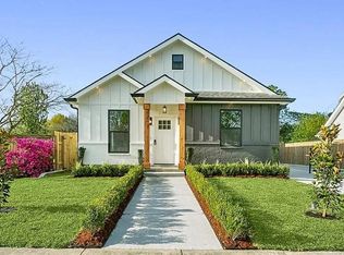 308-10 Riess Pl, Chalmette, LA 70043