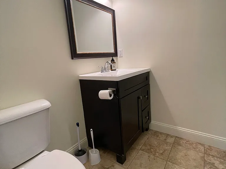 157 W Main St #4 — Photo 17