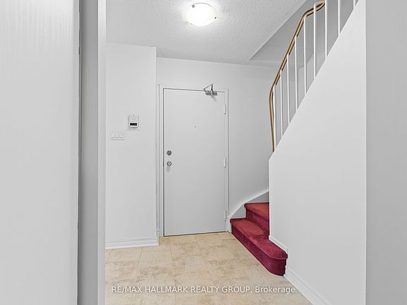 3rd image of 520 Fenerty Ct #8