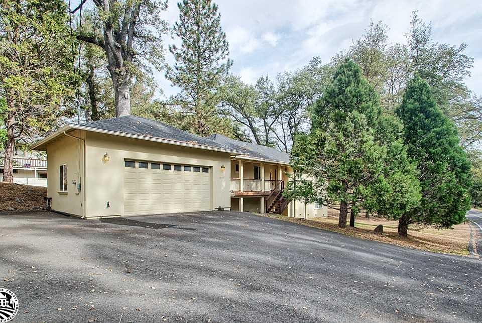 1st image of 19530 Pleasantview Dr
