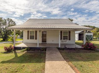 416 Taylor St, Waynesboro, TN 38485