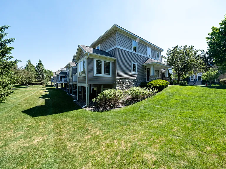 15523 Lilac Dr — Photo 31