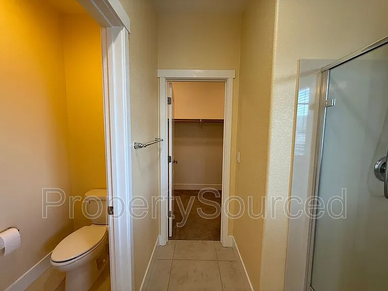 18517 Admiral Way — Photo 27