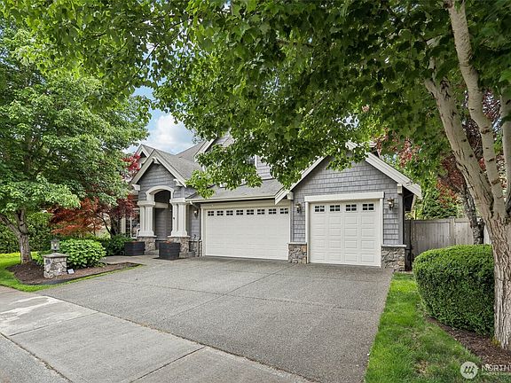 2nd image of 2947 275th Avenue SE