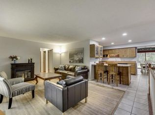 8409 Irving Ave S, Bloomington, MN 55431