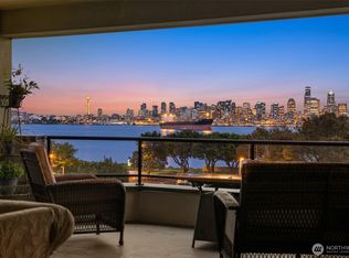 Harbor Landing, Seattle, WA 98116