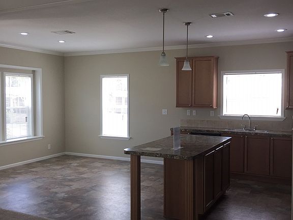 5th image of 265 Windsor Dr