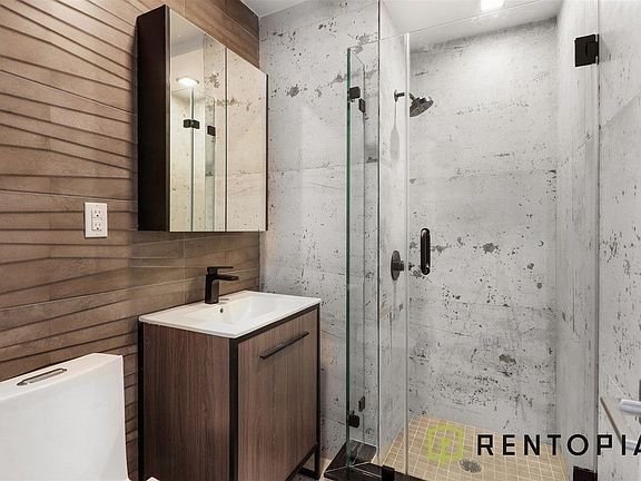 5th image of 99 N 4th St #210