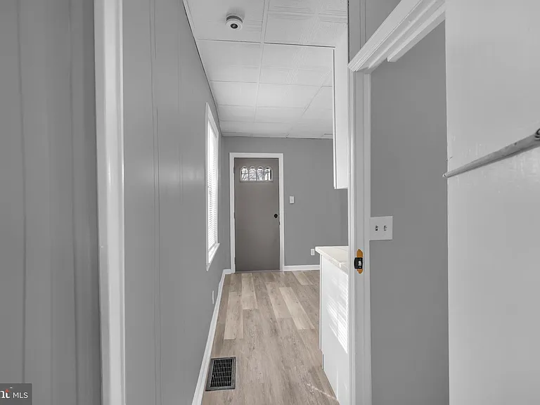 1725 Hollins St #1 — Photo 13