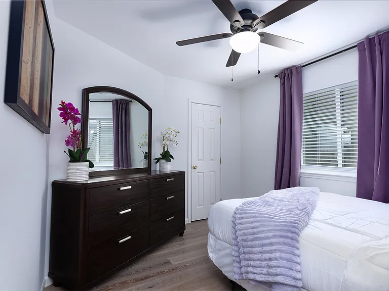 817 Saunders Dr — Photo 17
