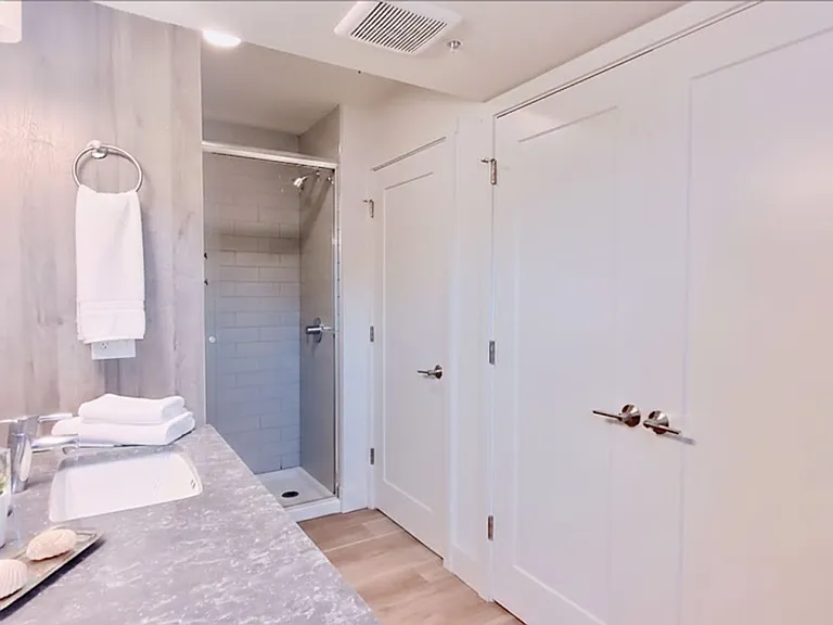 PUSC03 - Quarry Commons — Photo 17