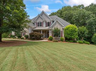 183 Sunrise Dr, Hoschton, GA 30548