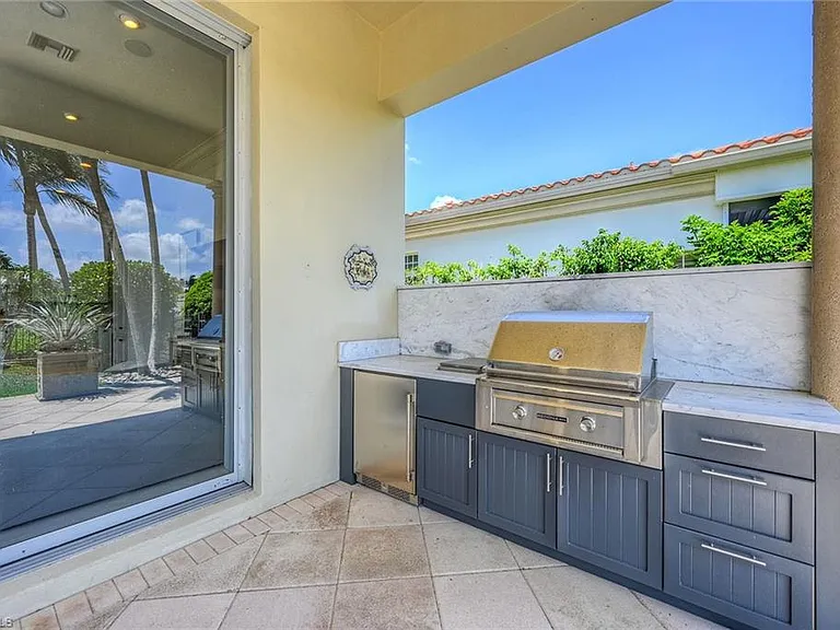 2052 Isla Vista Ln — Photo 46