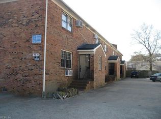 9621 8th Bay St APT 10, Norfolk, VA 23518