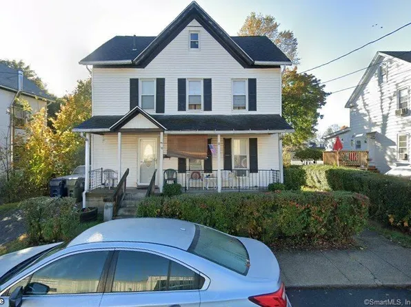 58 Chestnut Street Ext, Danbury, CT 06810