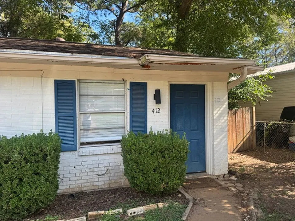 412 Rockwood Ln