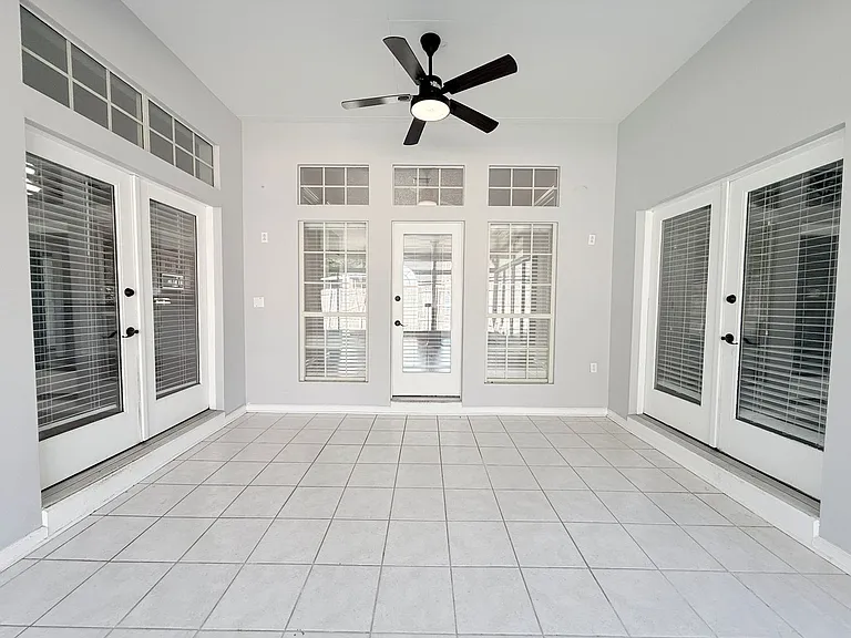 11411 Kingsley Manor Way — Photo 39