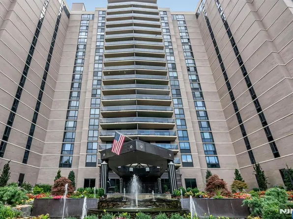 1512 Palisade Ave APT 16L, Fort Lee, NJ 07024