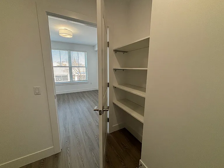 The Central — Photo 37