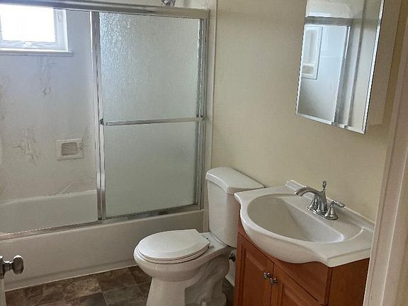 5th image of 139 N Kingston St APT 1