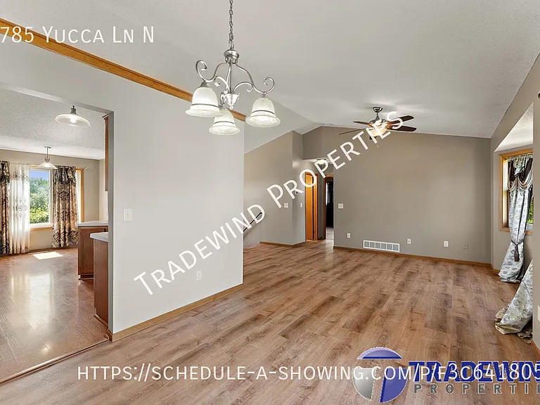 5785 Yucca Ln N — Photo 11